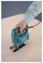 MAKITA 4327 DEVİR AYARLI DEKUPAJ TESTERE