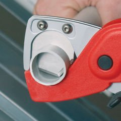 KNIPEX 90 20 185 PLASTİK BORU MAKASI