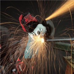 MAKITA GA5010 AVUÇ TAŞLAMA 125 MM