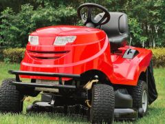 MAXGARDEN  MAX-T1740 BENZİNLİ ÇİM BİÇME TRAKTÖRÜ