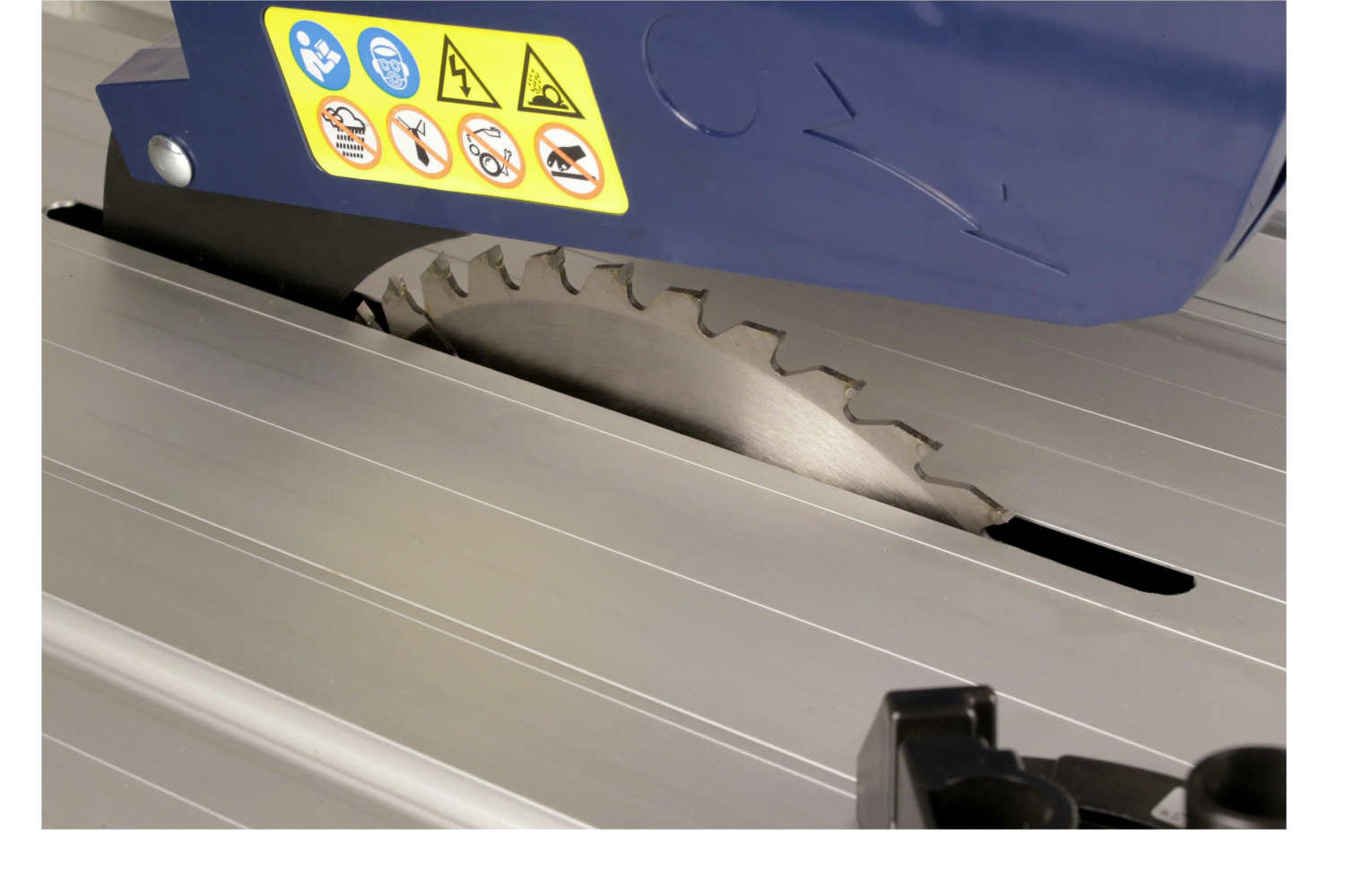 DMH CUT HER AÇIDA EN PÜRÜZSÜZ EN DÜZGÜN KESİM